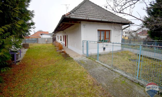 Na predaj rodinnýdom, Horná Streda pozemok 843 m2 REZERVOVANÉ