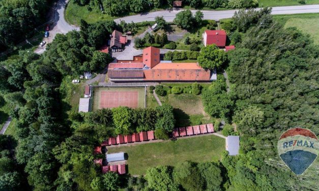 Na predaj rekreačné stredisko, Bystřice pod Lopeníkem ČR, areál 12.357 m2